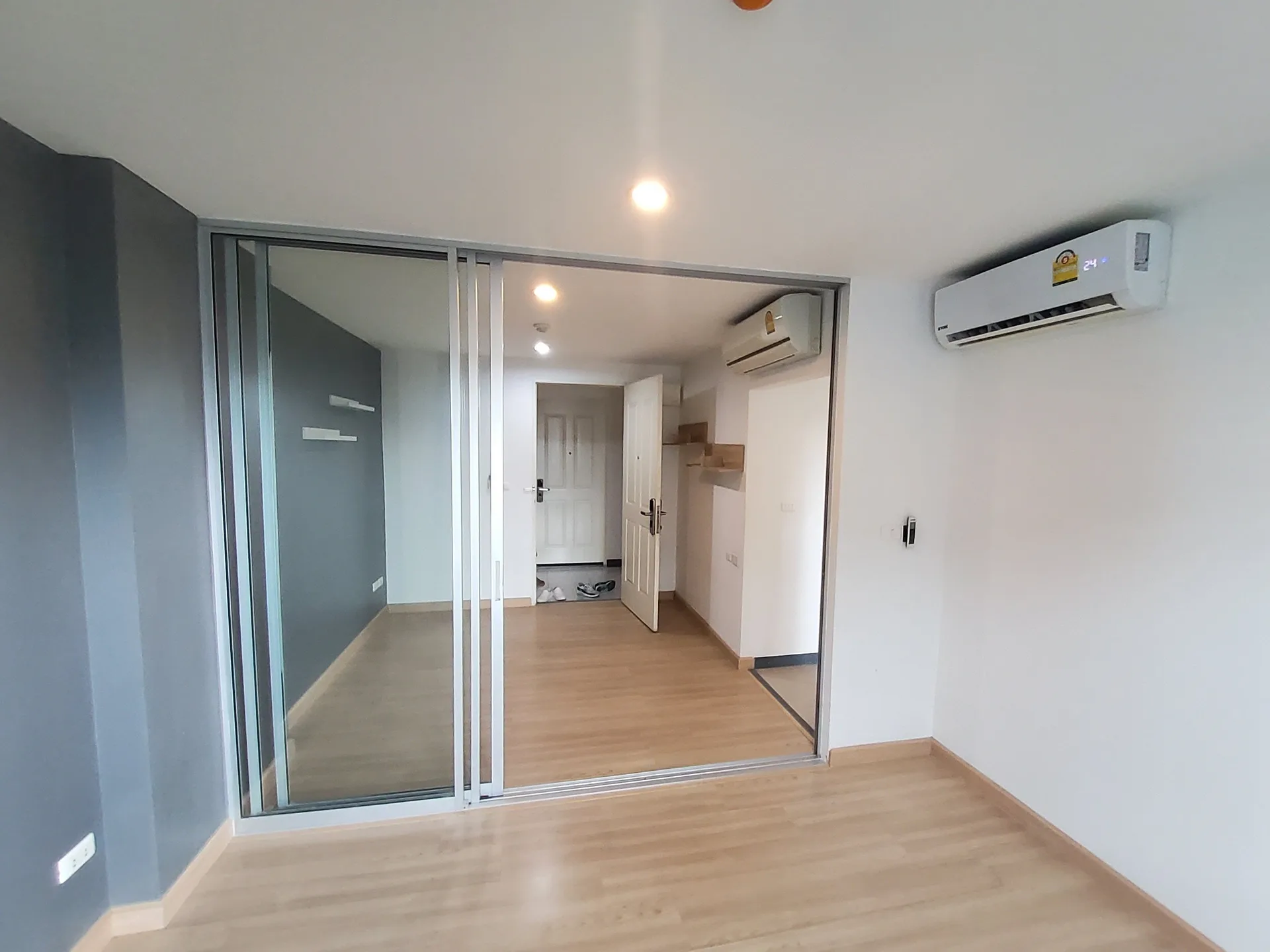 ห้องชุด เดอะนิช ไอดี เสรีไทย [ชั้น 7 อาคาร B]
