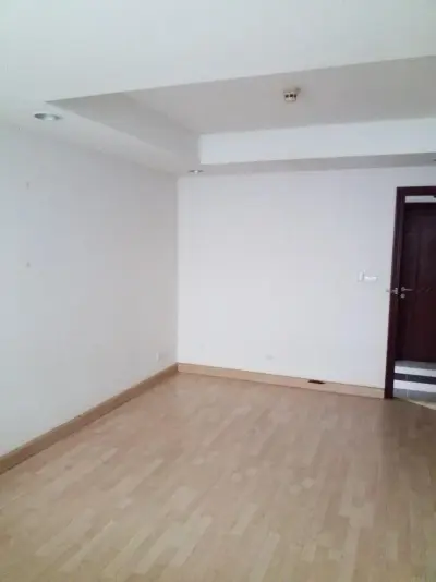 ห้องชุด เดอะ รอยัลเพลส คอนโดมิเนียม ทาวเวอร์ 2 [ชั้น 2] รูปที่ 3