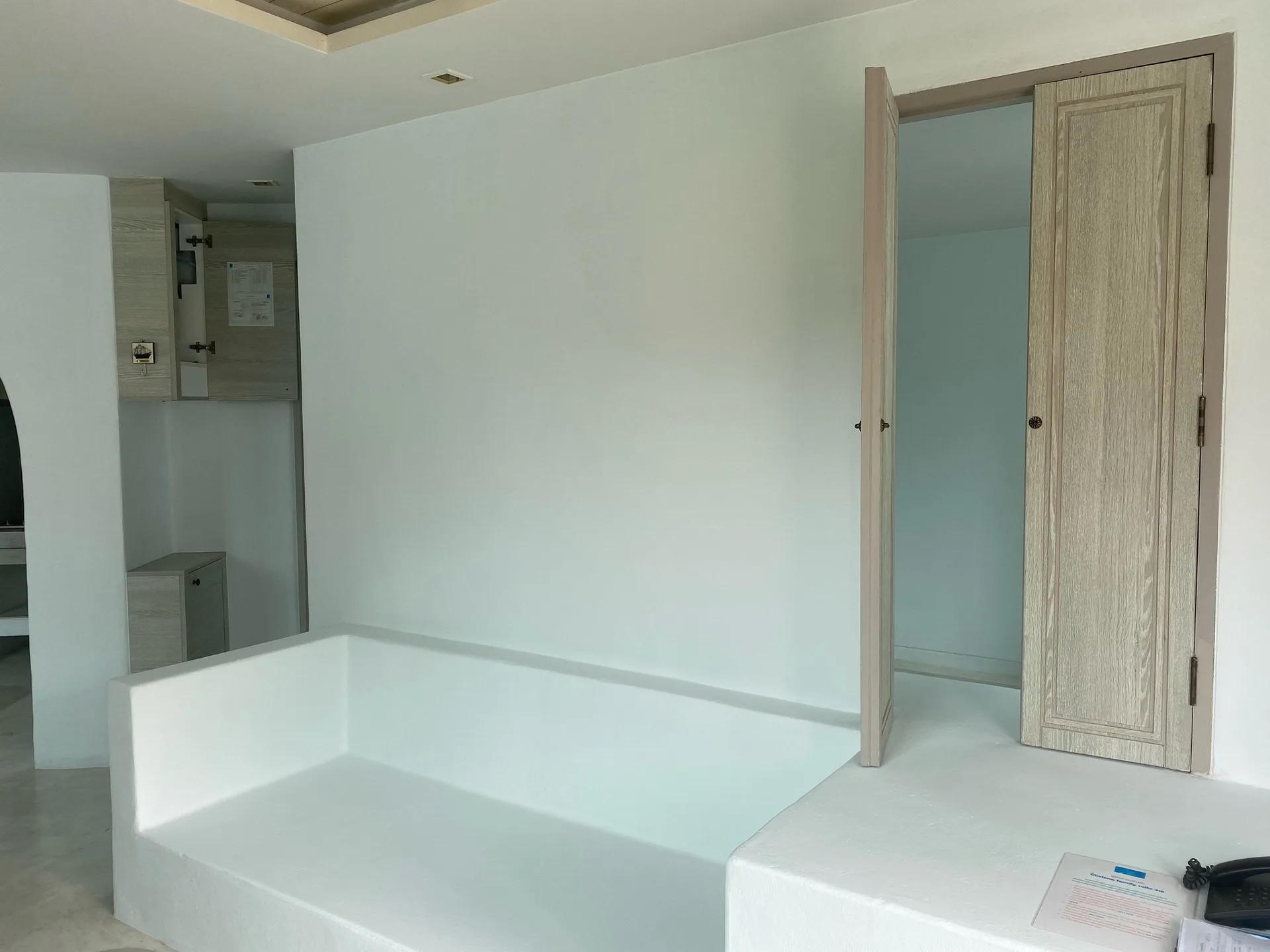 ห้องชุด เชโลน่า [ชั้น 2 อาคาร 4]