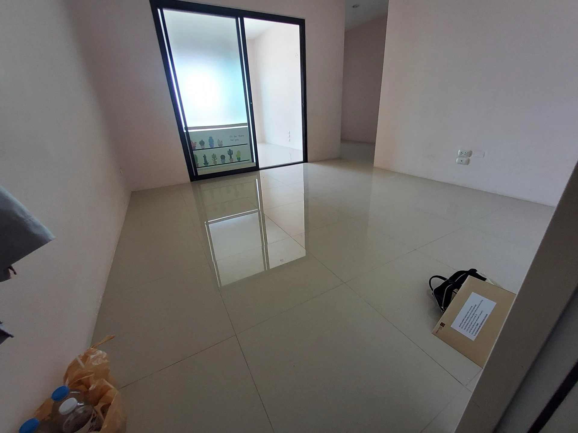 ห้องชุด ธนาบุรี เรสซิเด้นซ์  [ชั้น 3 อาคาร 1]