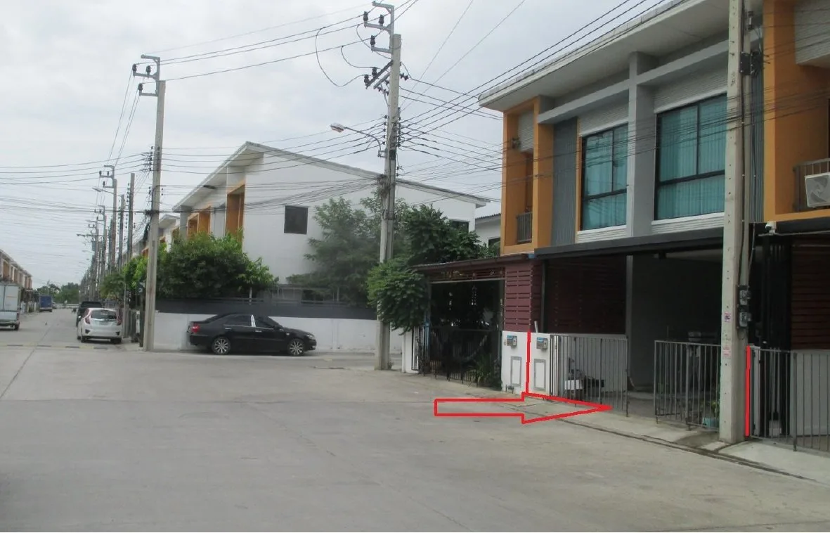 ทาวน์เฮ้าส์ สิรารมย์ พลัส บางนา กม.29 บางบ่อ-สมุทรปราการ