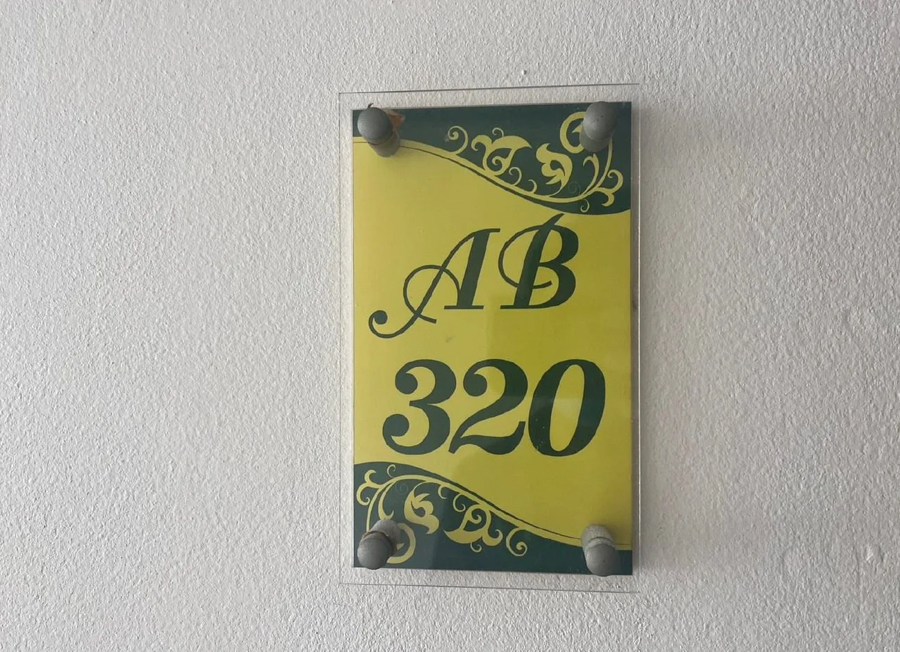 ห้องชุด คาร์พิเดี้ยม คอนโด ทาวน์ (A) [ชั้น 3]