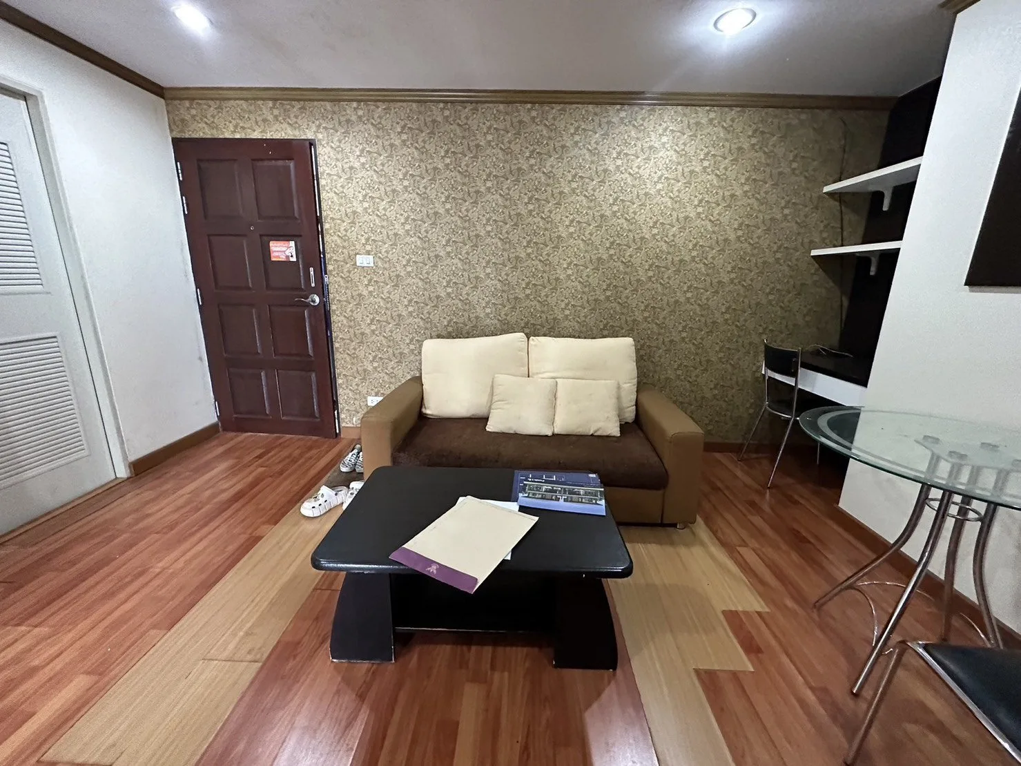 ห้องชุด คาร์พิเดี้ยม คอนโด ทาวน์ (A) [ชั้น 3]