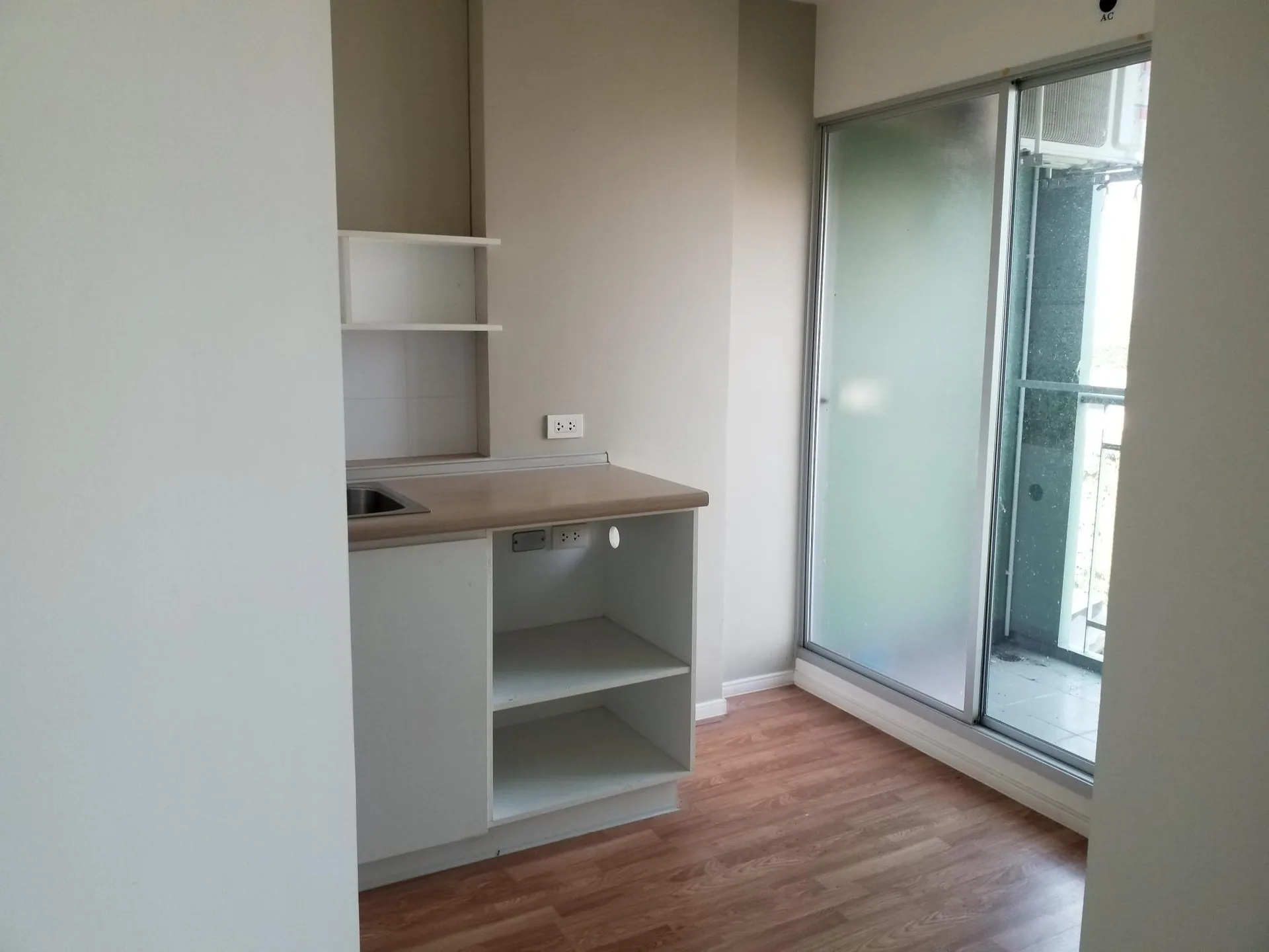 ห้องชุด ลุมพินีวิลล์ ราชพฤกษ์-บางแวก [ชั้น 7 อาคาร E]