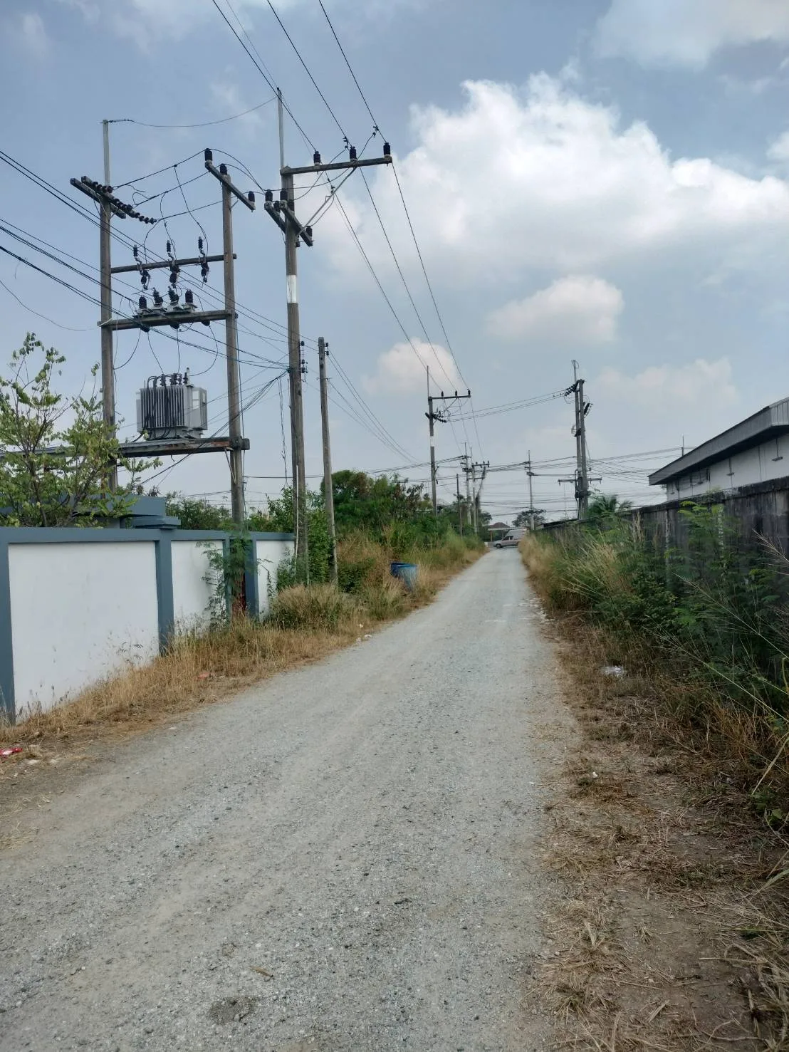 อาคารสำนักงาน บ้านบึง-ชลบุรี