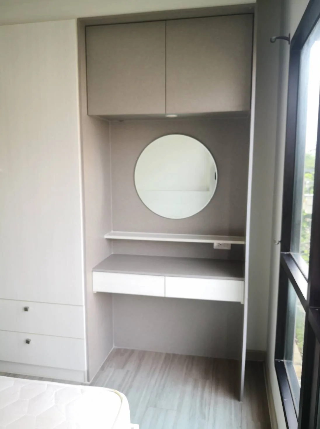 ห้องชุด เวลาดี คอนโด แอท หอการค้า [ชั้น 4]