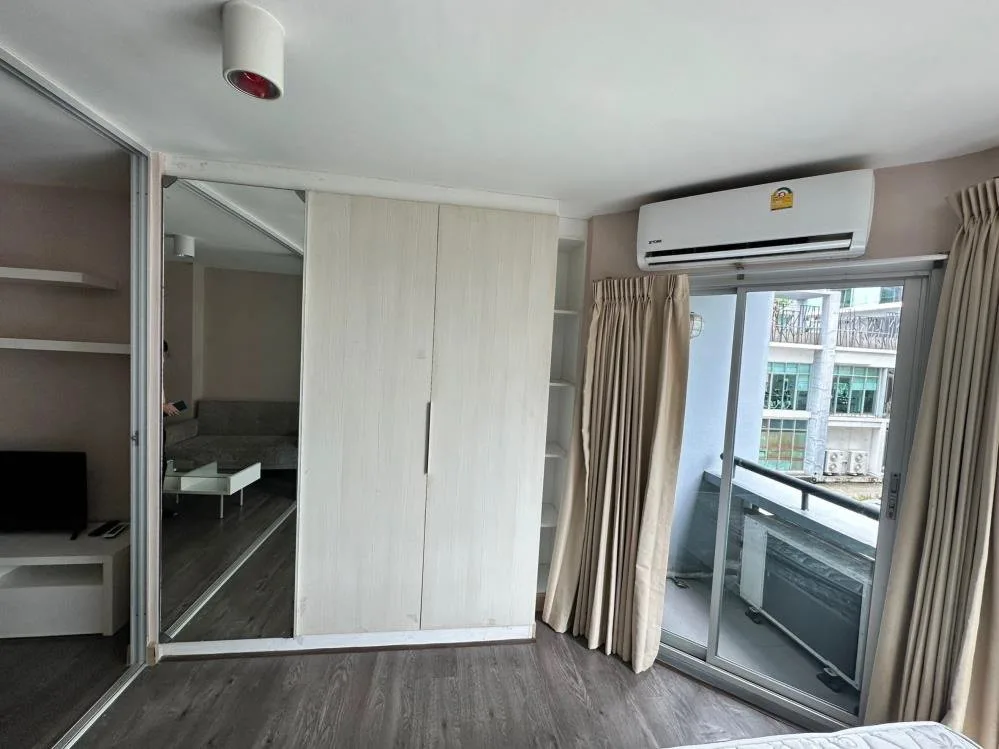 ห้องชุด สวิฟท์ คอนโด เอฟ [ชั้น 2 อาคาร F]