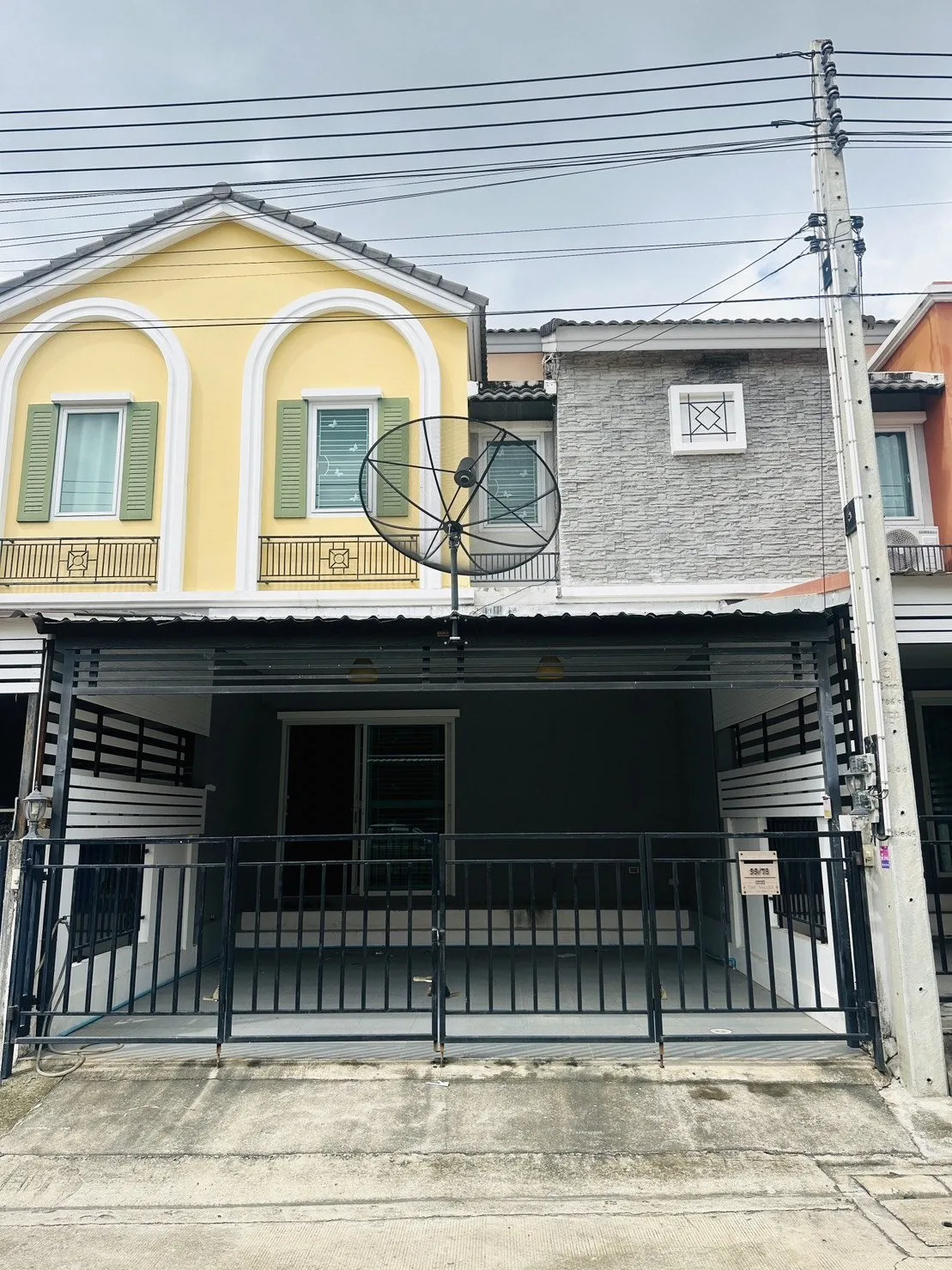 ทาวน์เฮ้าส์ บ้านดี เดอะวัลเล่ย์ ปลวกแดง ปลวกแดง-ระยอง