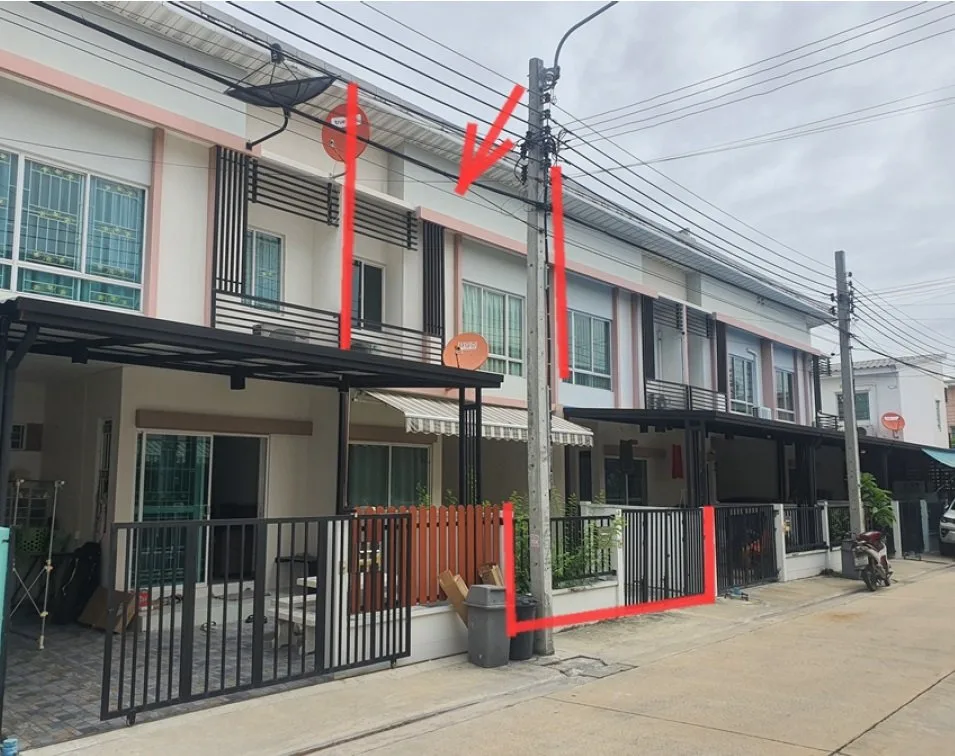 ทาวน์เฮ้าส์ พลีโน่ รัตนาธิเบศร์-ชัยพฤกษ์ บางบัวทอง-นนทบุรี