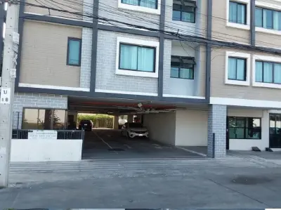 ห้องชุด บี ลอฟท์ สุขุมวิท 109 [ชั้น 8] รูปที่ 2