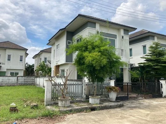 บ้านแฝด เมืองนครศรีธรรมราช