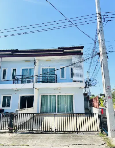 ทาวน์เฮ้าส์ บ้านฟ้าใส ปลวกแดง-ระยอง รูปที่ 1