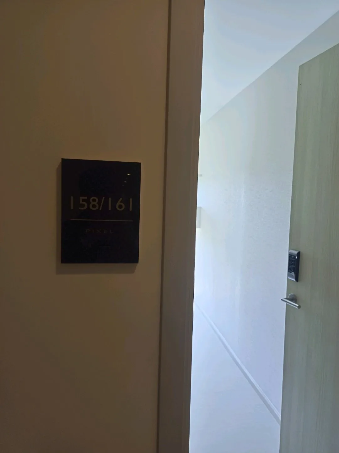 ห้องชุด คอนโดแลต พิกเซล สาทร [ชั้น 2 อาคาร B]
