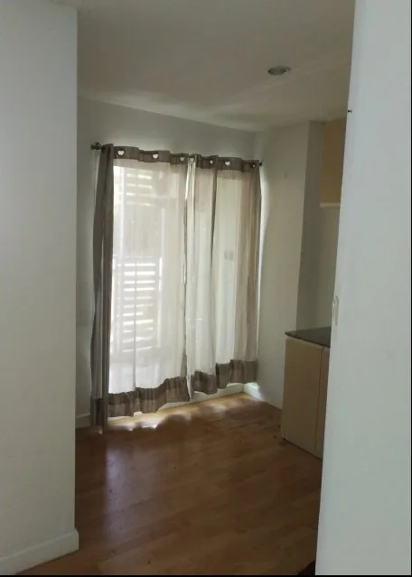 ห้องชุด เดอะกรีนเกรส บางแสน คอนโดมิเนียม [ชั้น 2]