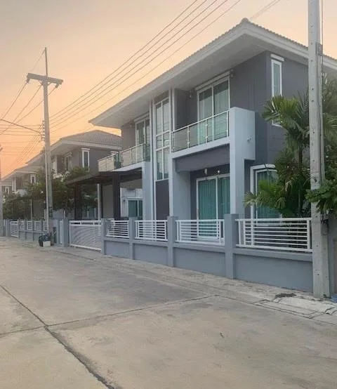 บ้านเดี่ยว เดอะแกรนดีโอวิลล์ ลาดหลุมแก้ว ลาดหลุมแก้ว-ปทุมธานี