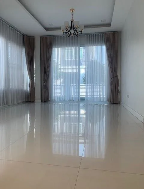 บ้านเดี่ยว เดอะแกรนดีโอวิลล์ ลาดหลุมแก้ว ลาดหลุมแก้ว-ปทุมธานี