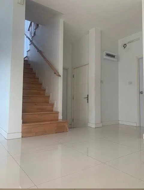 บ้านเดี่ยว เดอะแกรนดีโอวิลล์ ลาดหลุมแก้ว ลาดหลุมแก้ว-ปทุมธานี