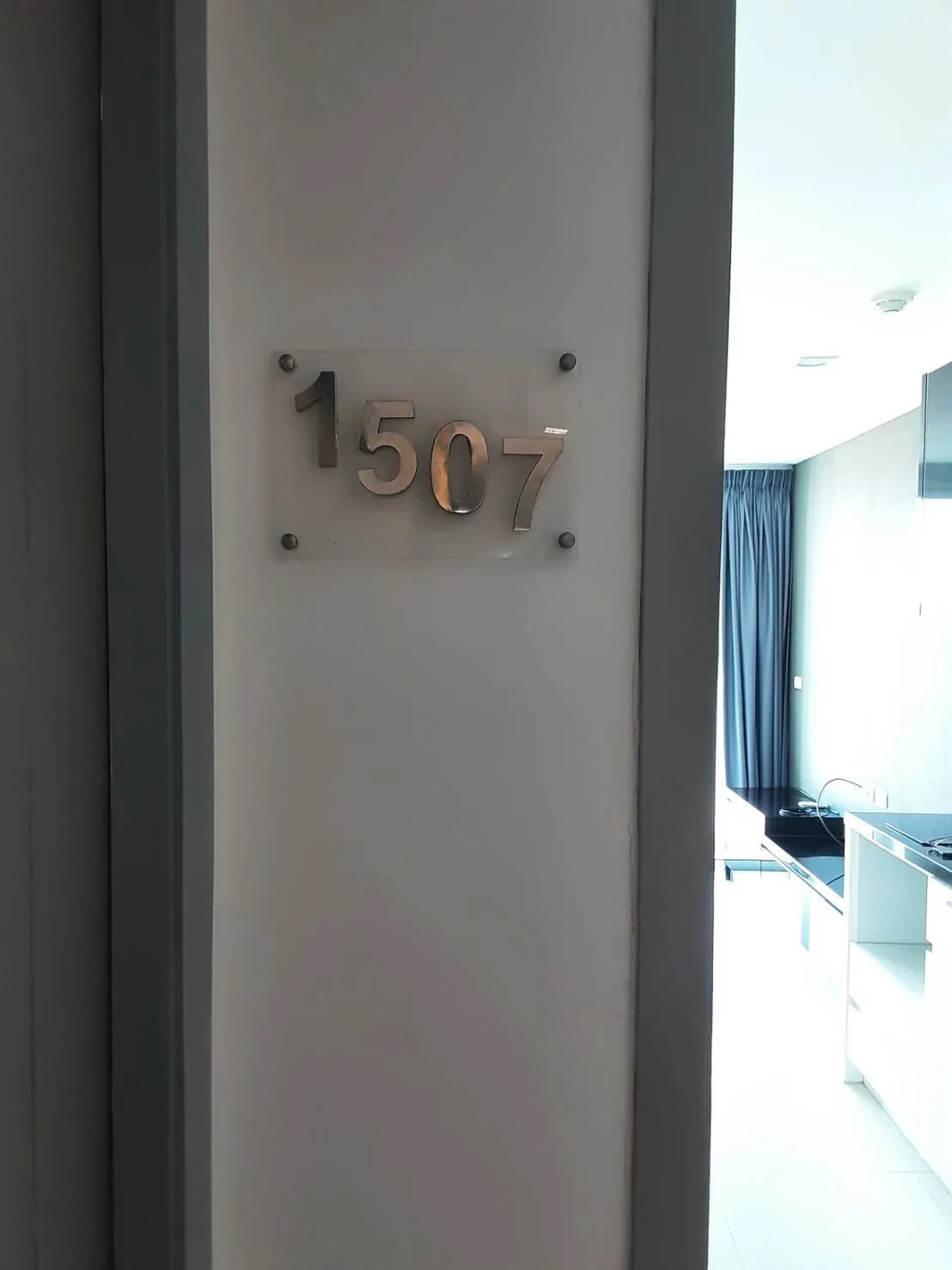 ห้องชุด เดอะวิชั่น เรสซิเด้นซ์ [ชั้น 15]