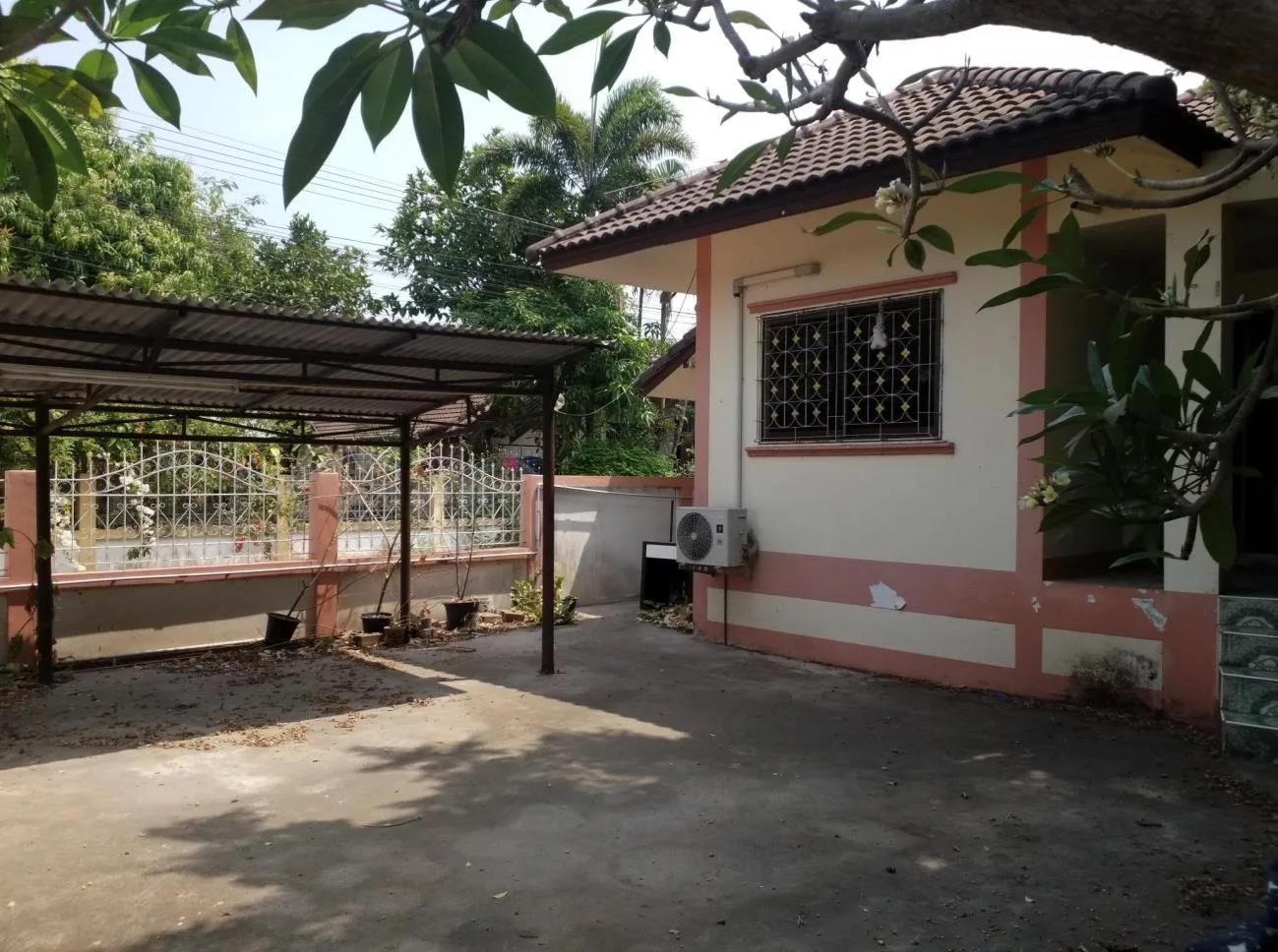 บ้านเดี่ยว บ้านดวงฤทัย(เลี่ยงจัดสรร) วารินชำราบ-อุบลราชธานี