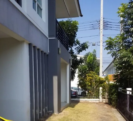 บ้านเดี่ยว ลลิลทาวน์ ไลโอ บริสช์ อ่อนนุช วัดศรีวารีน้อย 2 บางเสาธง-สมุทรปราการ