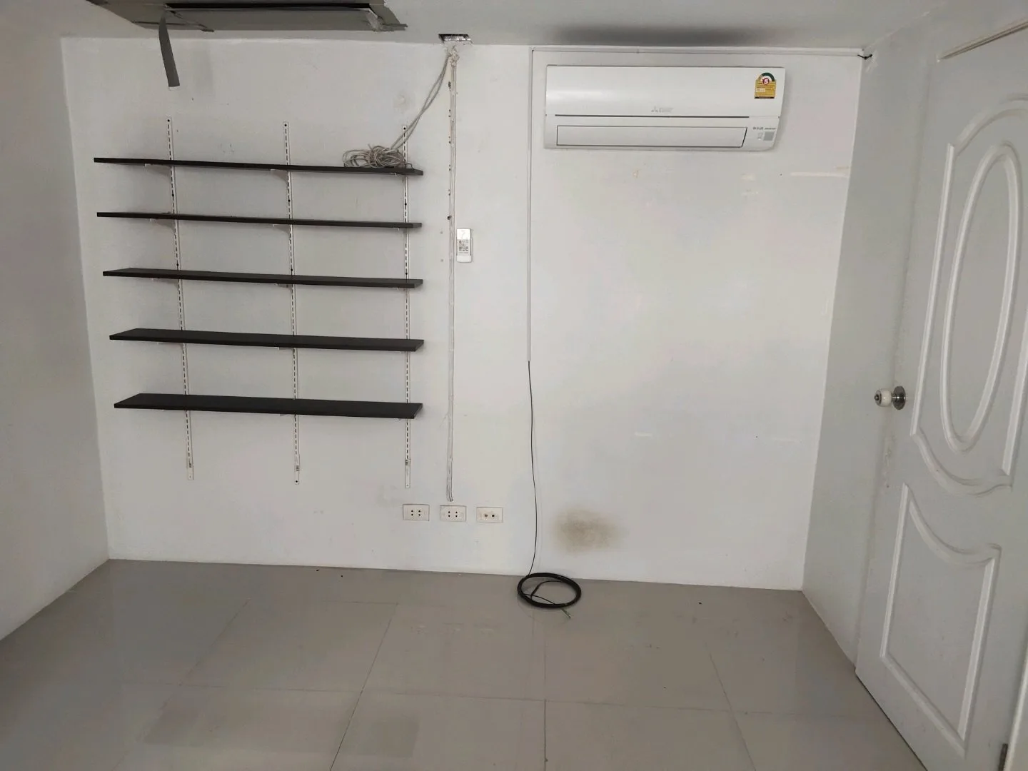 ห้องชุด สวัสดีกรุงเทพ [ชั้น 9 อาคาร G]