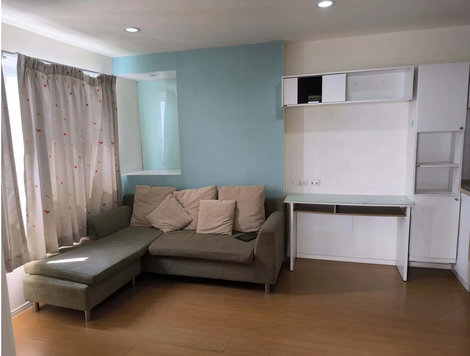 ห้องชุด ลุมพินี คอนโดทาวน์ พัทยาเหนือ-สุขุมวิท [ชั้น 25 อาคาร A] - วิวเมือง, วิวทะเล