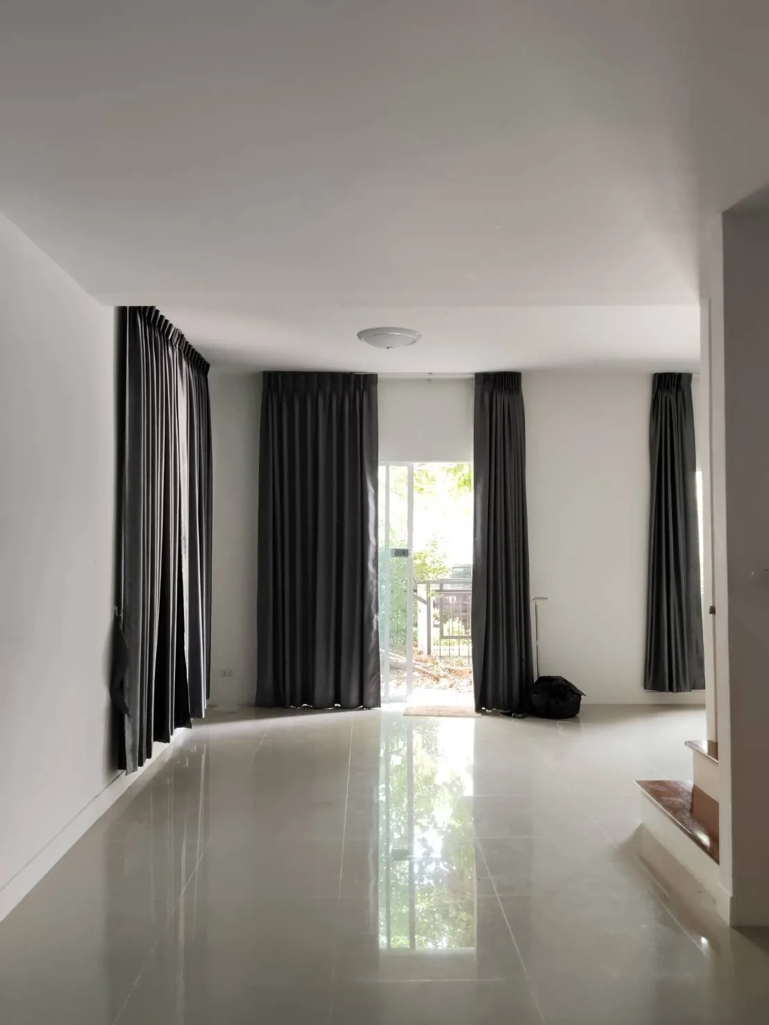 บ้านแฝด ลลิลทาวน์ แลนซิโอ คริป เพชรเกษม-พุทธมณฑล สาย 4 กระทุ่มแบน-สมุทรสาคร
