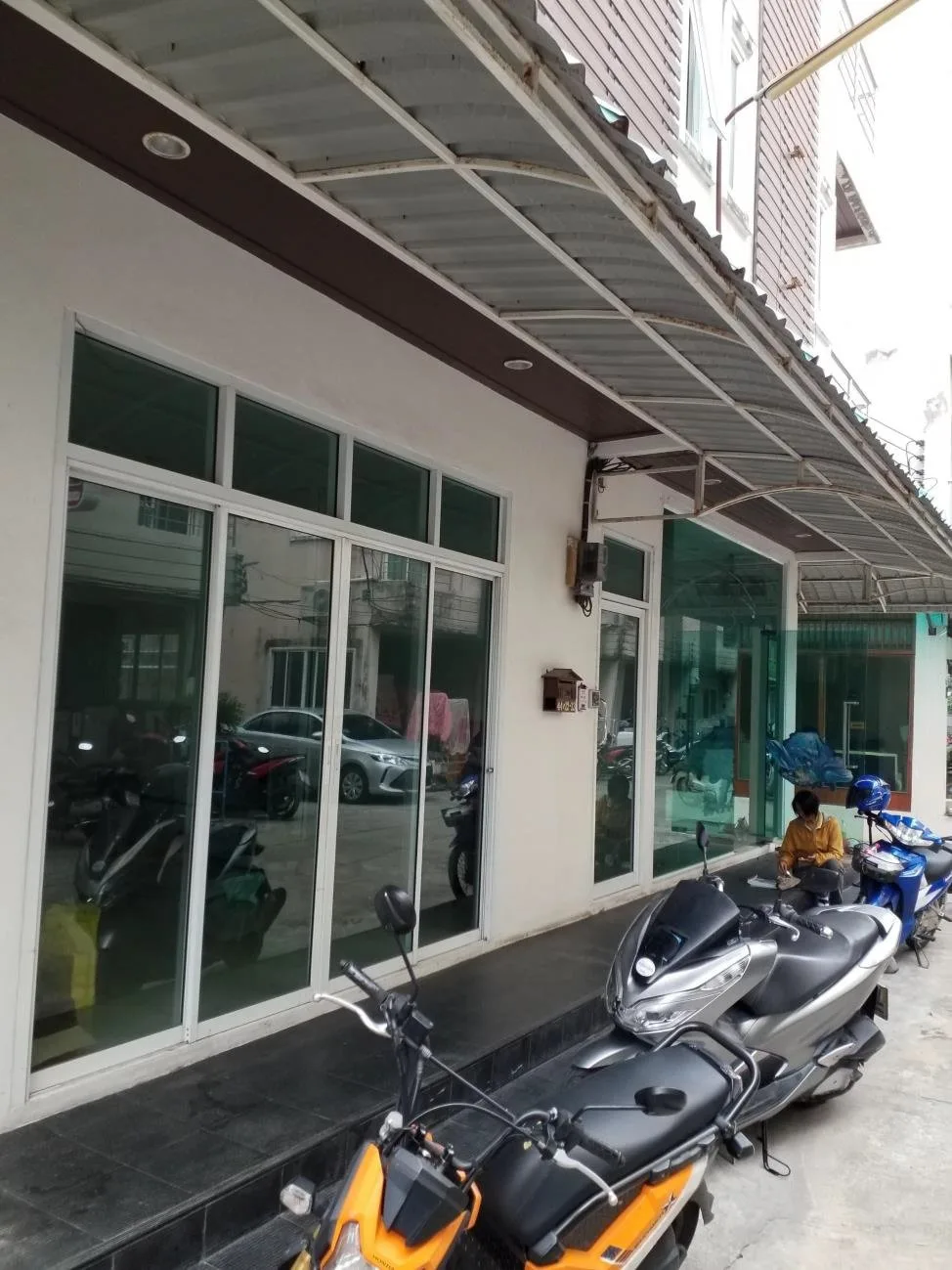 อาคารพาณิชย์ ทรัพย์แสนล้าน 3 กะทู้-ภูเก็ต