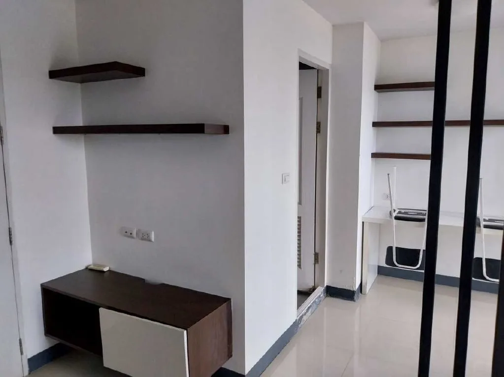 ห้องชุด ดิ อเวนิว สปริง บี [ชั้น 7]