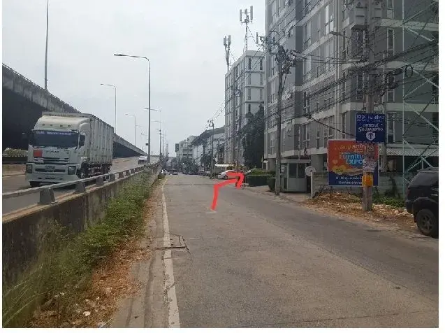 ห้องชุด เดอะสตาร์ คอนโดมิเนียม [ชั้น 3 อาคาร A]