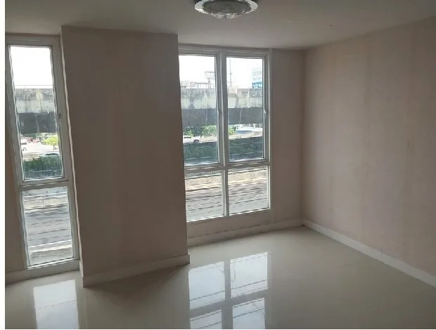 ห้องชุด เดอะสตาร์ คอนโดมิเนียม [ชั้น 3 อาคาร A]