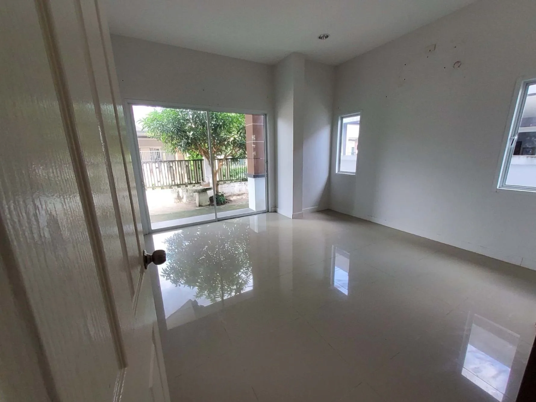 บ้านเดี่ยว 365 โกลเด้นแลนด์ นิคมพัฒนา-ระยอง