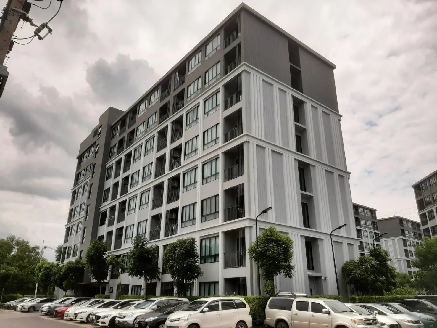 ห้องชุด ดี ดอนโด แคมปัส ไฮด์อเวย์ [ชั้น 4 อาคาร B]