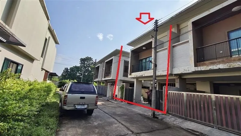 บ้านแฝด เมืองตรัง