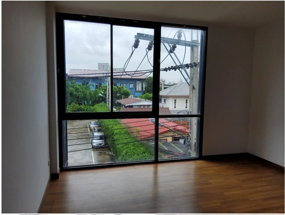 ทาวน์เฮ้าส์ เฮ้าส์ 35 แจ้งวัฒนะ (HAUS 35) ปากเกร็ด-นนทบุรี