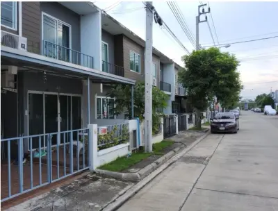 ทาวน์เฮ้าส์ เดอะคัลเลอร์ส วงแหวน-ราชพฤกษ์ (เฟส 3) บางบัวทอง-นนทบุรี รูปที่ 2