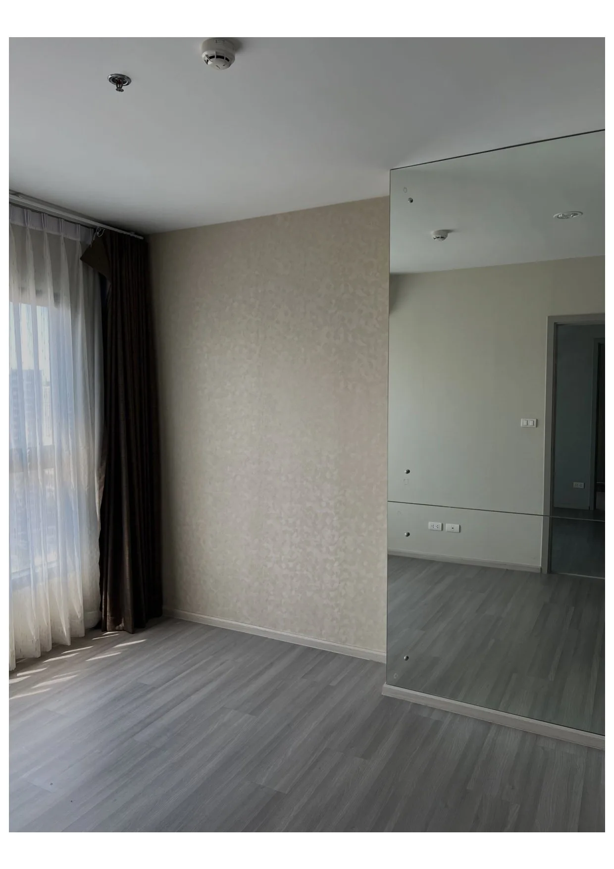 ห้องชุด เดอะ พาร์คแลนด์ จรัญ-ปิ่นเกล้า [ชั้น 20 อาคาร C]