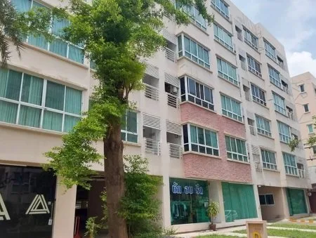 ห้องชุด แฮปปี้คอนโด ลาดพร้าว 101 [ชั้น 4 อาคาร D]