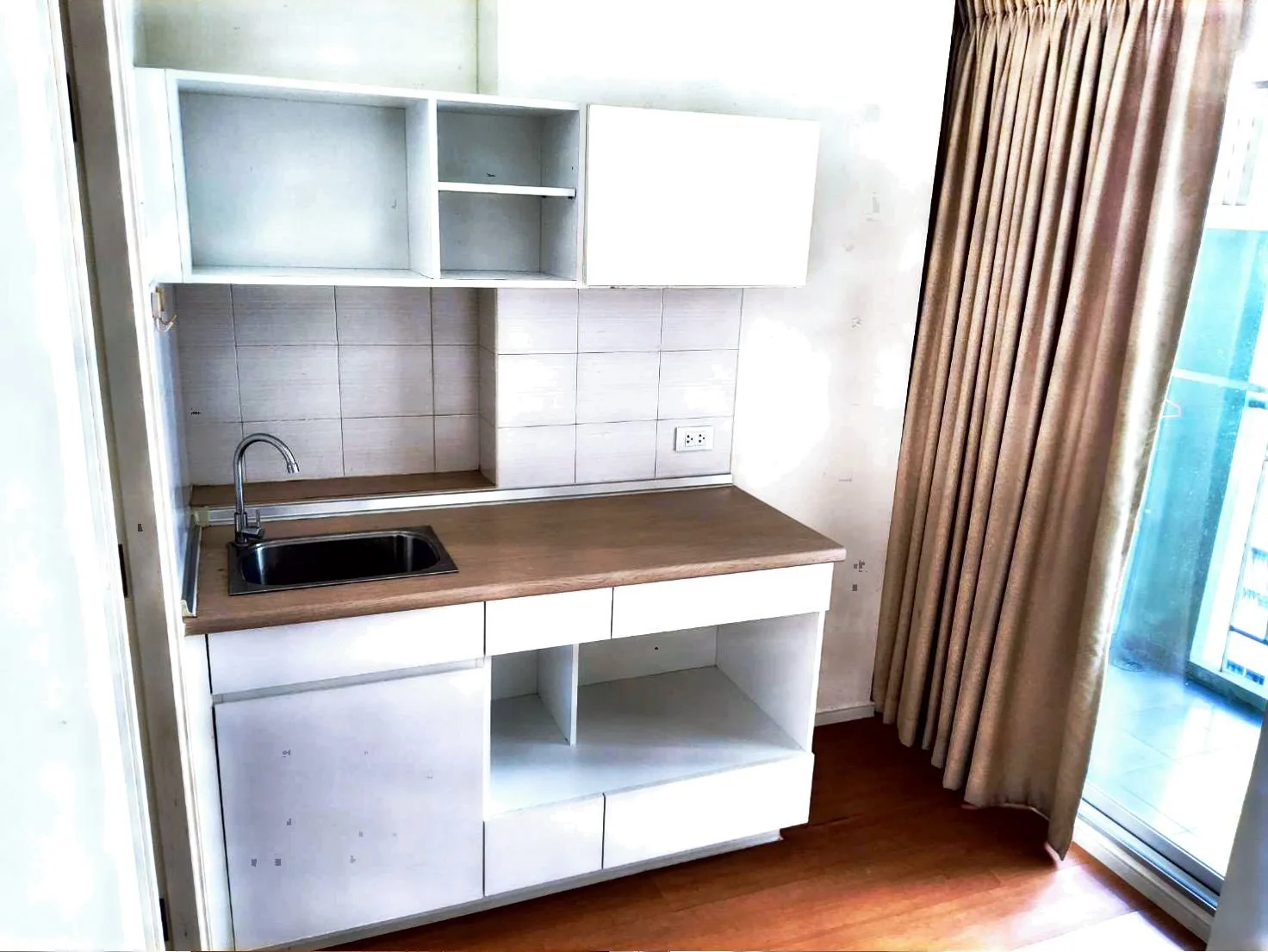 ห้องชุด ลุมพินี พาร์ค รัตนาธิเบศร์-งามวงศ์วาน [ชั้น 24 อาคาร A]