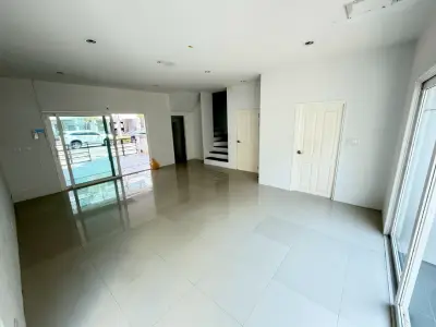 บ้านแฝด โครงการ เดอะเทอมินอล สุวรรณภูมิ สมุทรปราการ รูปที่ 3