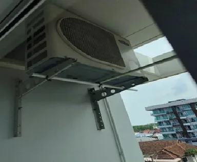 ห้องชุด ดิ แอททรีบิวท์ คอนโดมิเนียม [ชั้น 6]