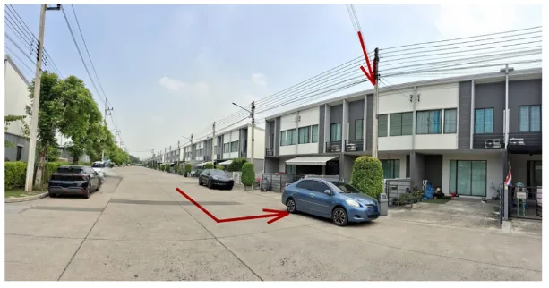 ทาวน์เฮ้าส์ โครงการ Pleno รังสิต คลอง 4-วงแหวน ปทุมธานี