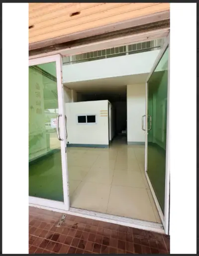 อาคารพาณิชย์ เมืองลำปาง ลำปาง รูปที่ 1
