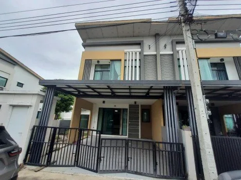 ทาวน์เฮ้าส์ โครงการ เดอะทรัสต์ ราชพฤกษ์ รัตนาธิเบศร์ นนทบุรี