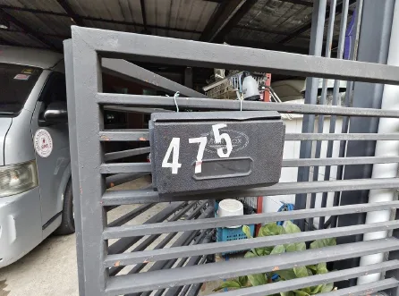 ทาวน์เฮ้าส์ โครงการ บ้านธรรมชาติ เพชรเกษม 63/2 กรุงเทพมหานคร