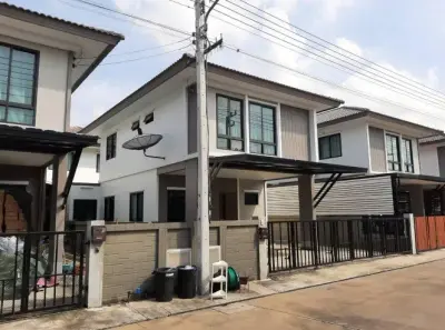 บ้านแฝด โครงการ บ้านฉัตรหลวง 17 ปทุมธานี รูปที่ 1