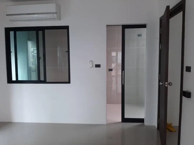 บ้านแฝด โครงการ บ้านฉัตรหลวง 17 ปทุมธานี