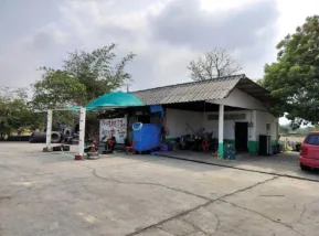 สถานีบริการน้ำมัน พัฒนานิคม ลพบุรี