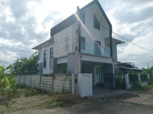 บ้านเดี่ยว โครงการ สวนสน นคร ชลบุรี