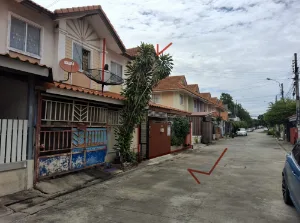 ทาวน์เฮ้าส์ โครงการ บ้านพฤกษา 38/1 นนทบุรี
